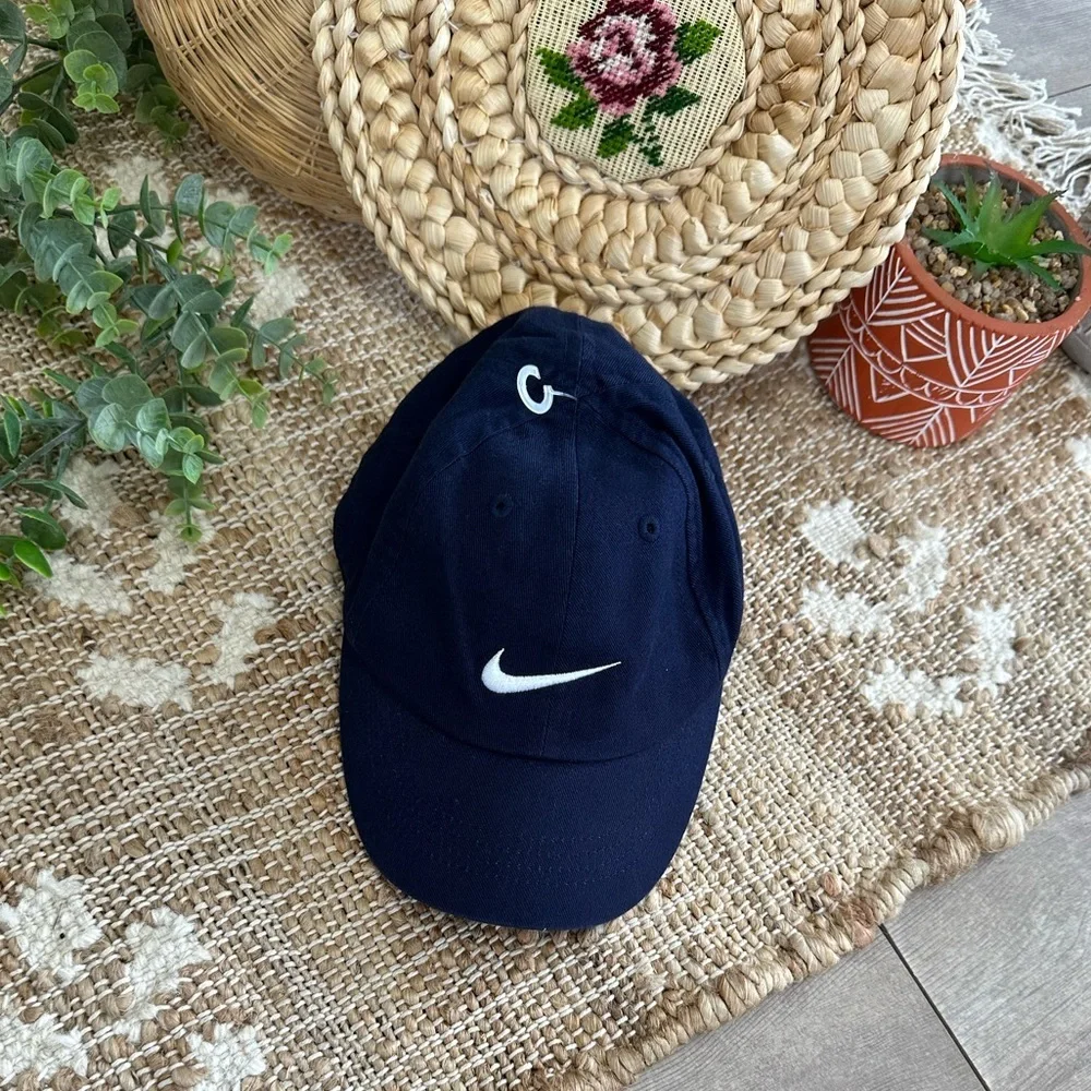 New Nike Infant Baby Embroidered Logo Baseball Cap Hat Navy Blue & White